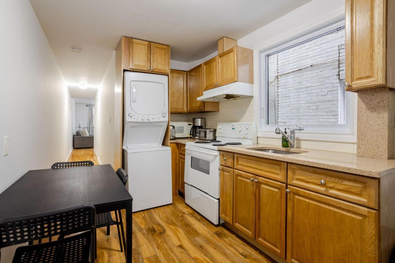 Spectacular 2b Unit In *